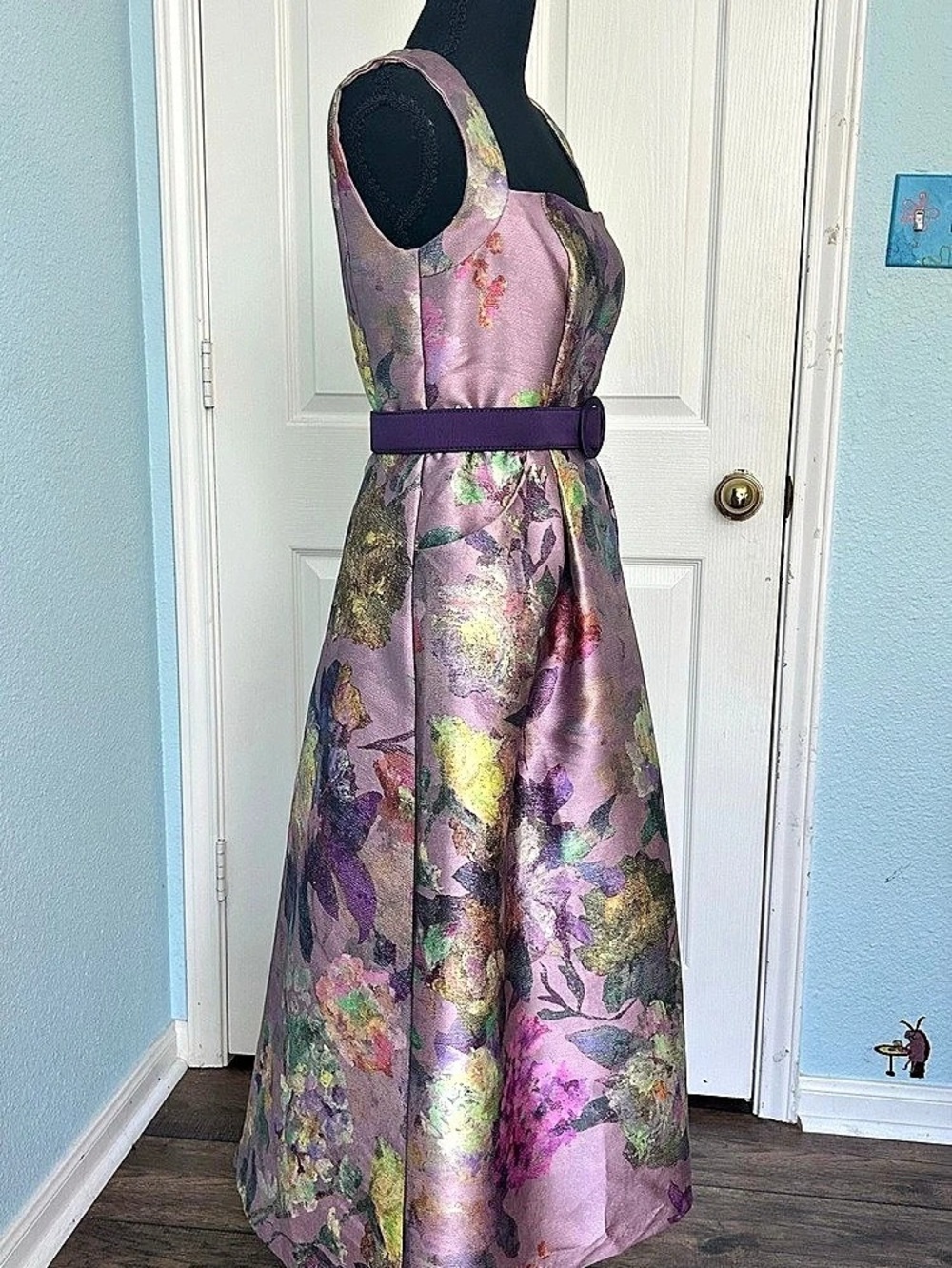 Kay Unger Floral Maxi Dress in Purple Size 2 Like New